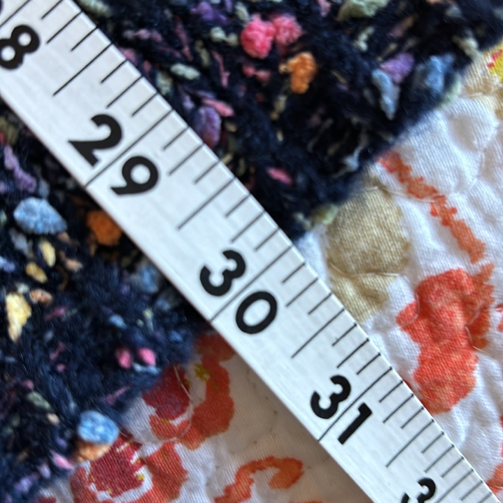 Versatile Navy Confetti Sweater Euc - image 6